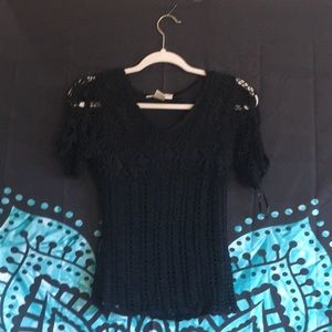 Women’s crochet tee shirt